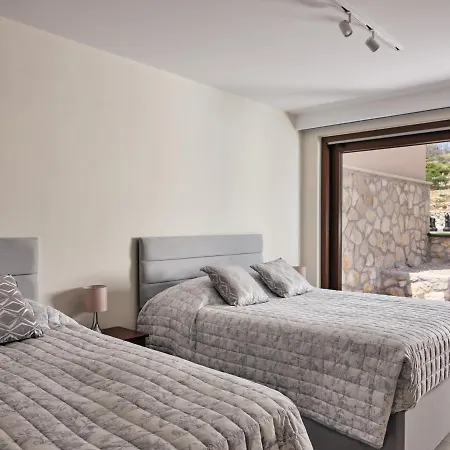 Karousa - A Luxury Retreat With Stunning Views, By Zantewize 빌라 Anafonítria