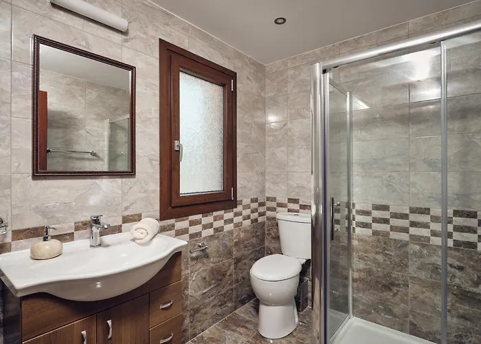 Karousa - A Luxury Retreat With Stunning Views, By Zantewize Anafonítria