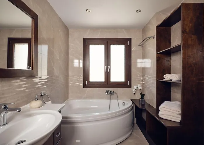 Karousa - A Luxury Retreat With Stunning Views, By Zantewize Villa Anafonítria