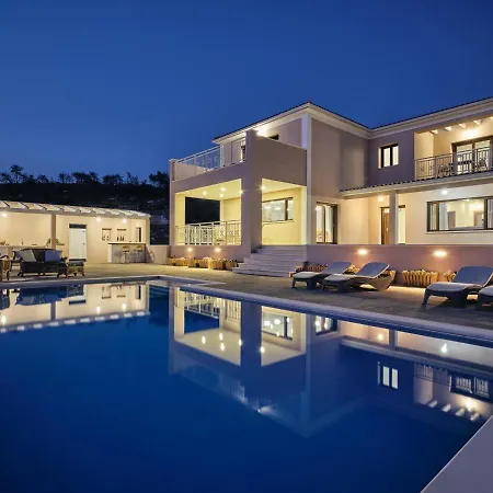 Karousa - A Luxury Retreat With Stunning Views, By Zantewize Anafonítria