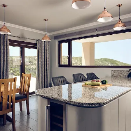 Karousa - A Luxury Retreat With Stunning Views, By Zantewize 别墅 *