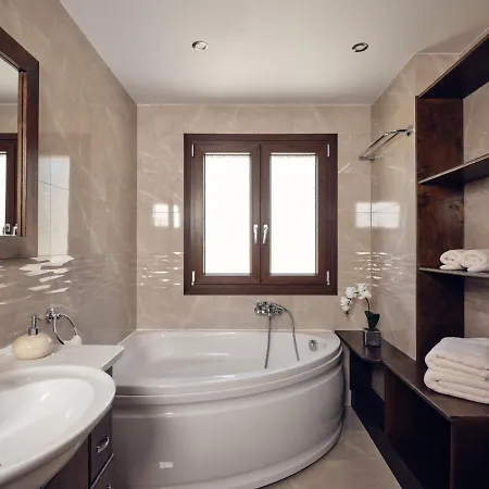 Karousa - A Luxury Retreat With Stunning Views, By Zantewize 别墅 Anafonítria