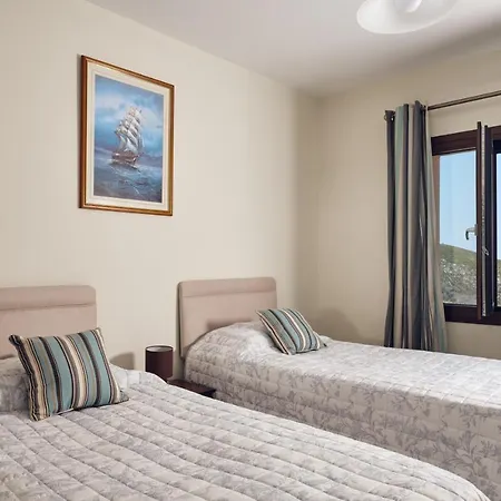 Karousa - A Luxury Retreat With Stunning Views, By Zantewize *