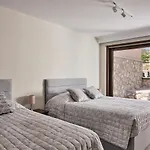 Karousa - A Luxury Retreat With Stunning Views, By Zantewize וילה Anafonítria